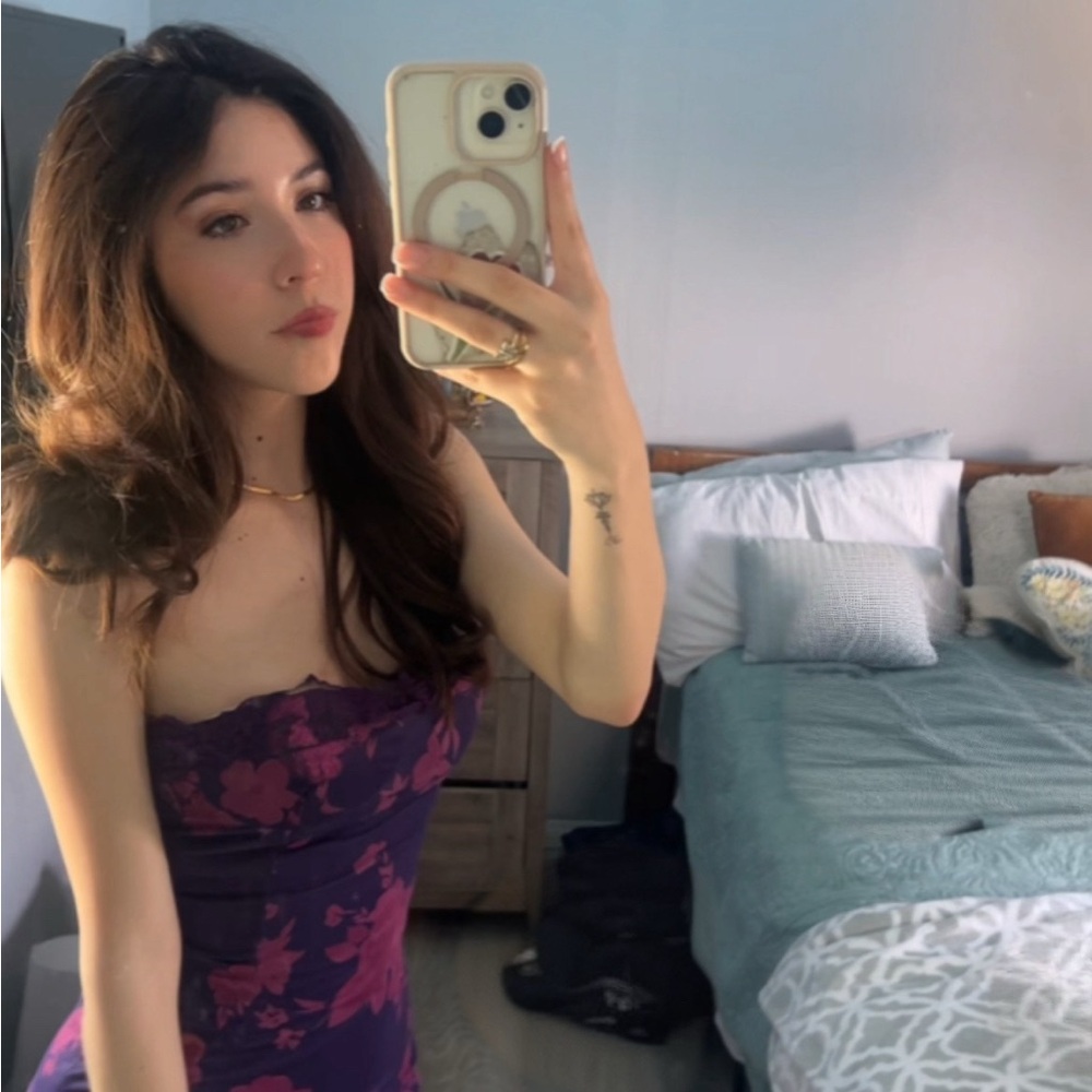 Meet your Posher, Julie